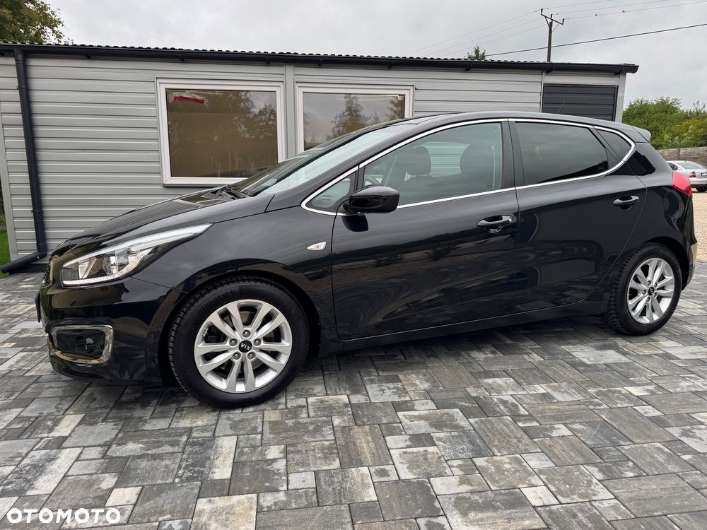 Kia Ceed 1.6 GDI Dream-Team Edition - 6