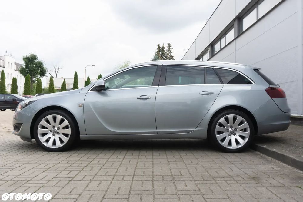 Opel Insignia 2.0 CDTI Cosmo S&S - 17