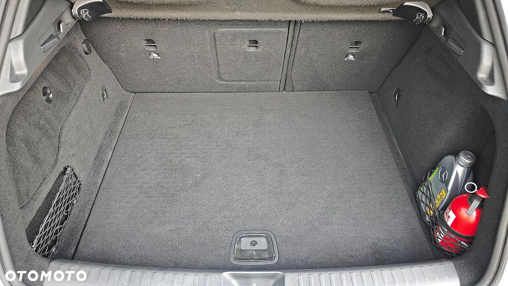 Mercedes-Benz GLA 220 d 4-Matic AMG Line - 39