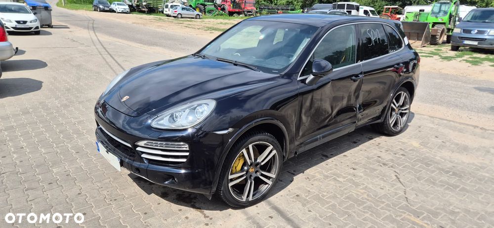 Porsche Cayenne Diesel - 1