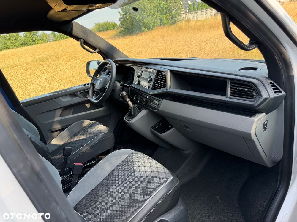 Volkswagen Transporter - 24