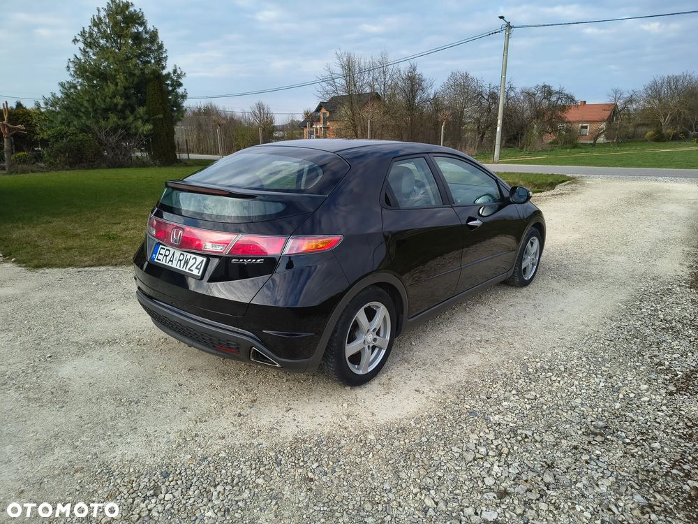 Honda Civic 1.8i-VTEC Comfort - 4