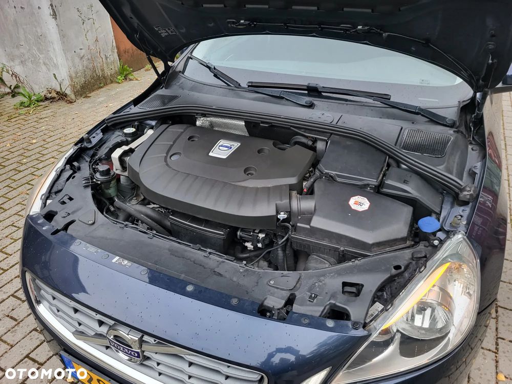 Volvo V60 D3 Edition - 13