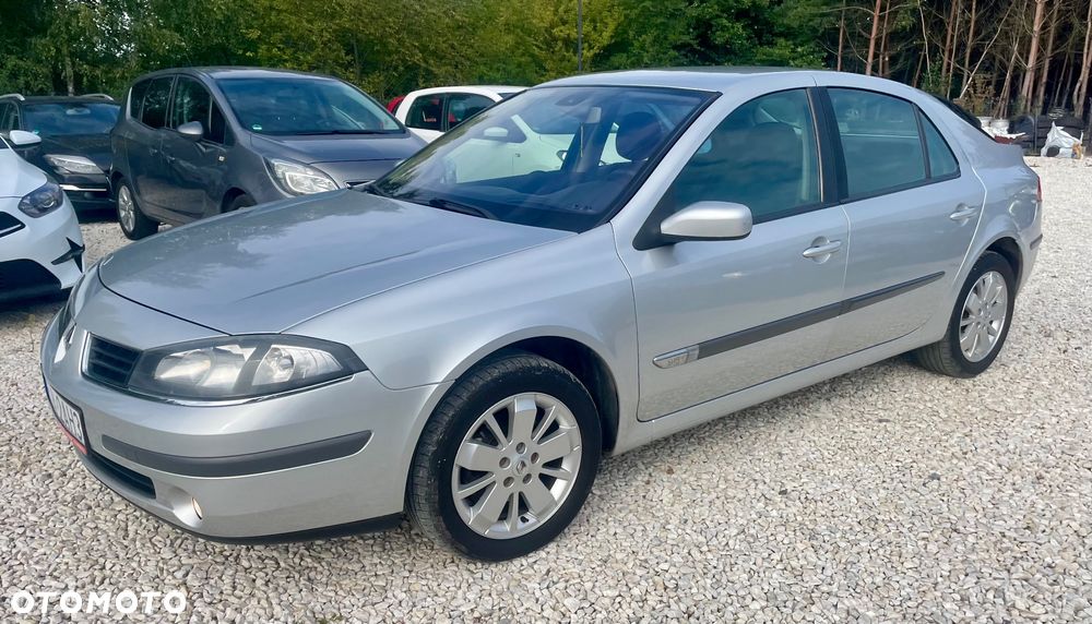 Renault Laguna - 12