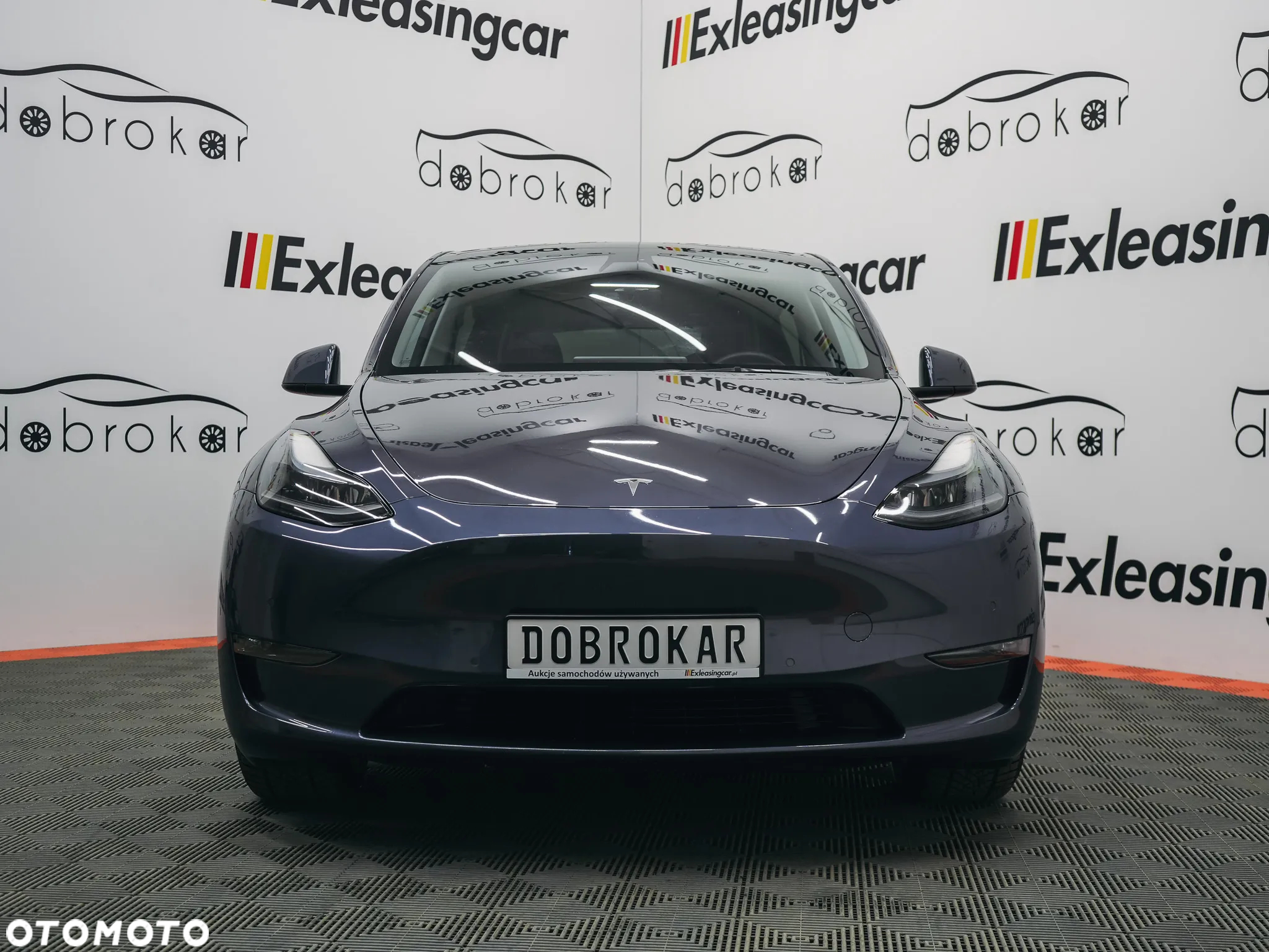Tesla Y Model Long Range Dual Motor AWD - 3