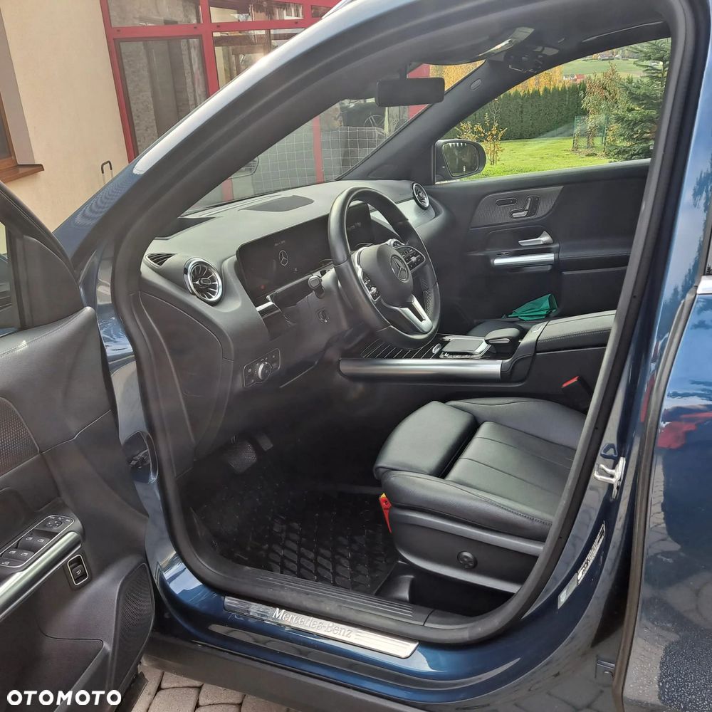 Mercedes-Benz GLA 250 4-Matic - 16