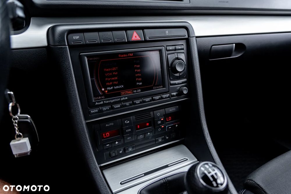 Audi A4 Avant 1.8 T - 32
