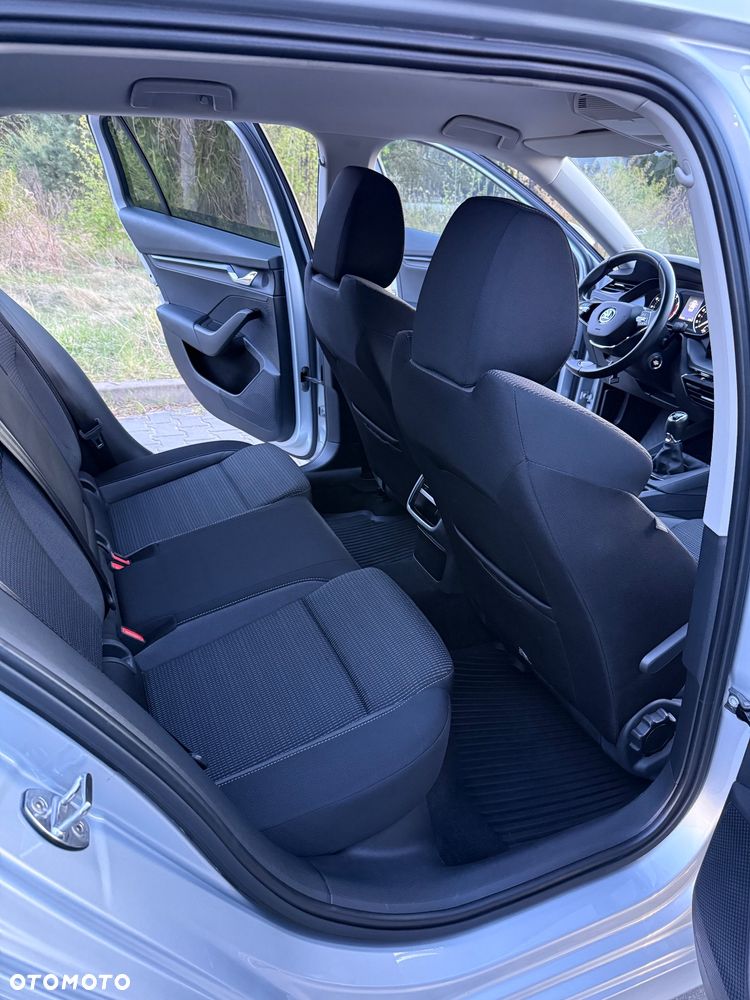 Skoda Octavia 1.5 TSI ACT Ambition - 19