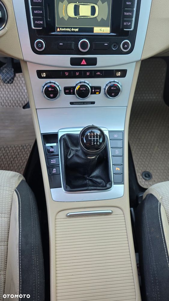 Volkswagen CC 2.0 TDI DPF BMT - 14