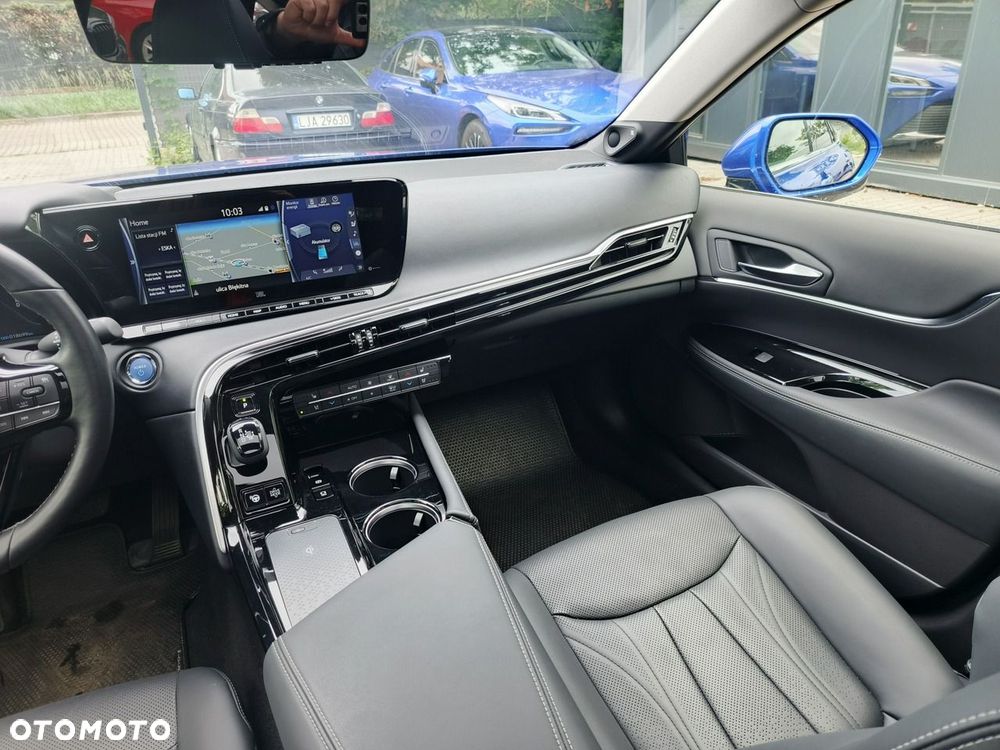 Toyota Mirai - 11