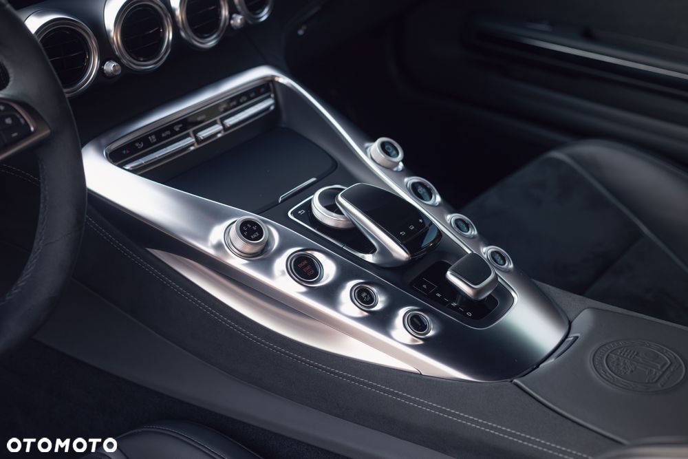 Mercedes-Benz AMG GT Speedshift DCT 7G Night Edition - 9