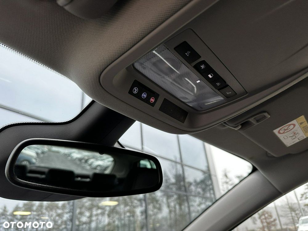 Opel Astra 1.4 T Enjoy - 27