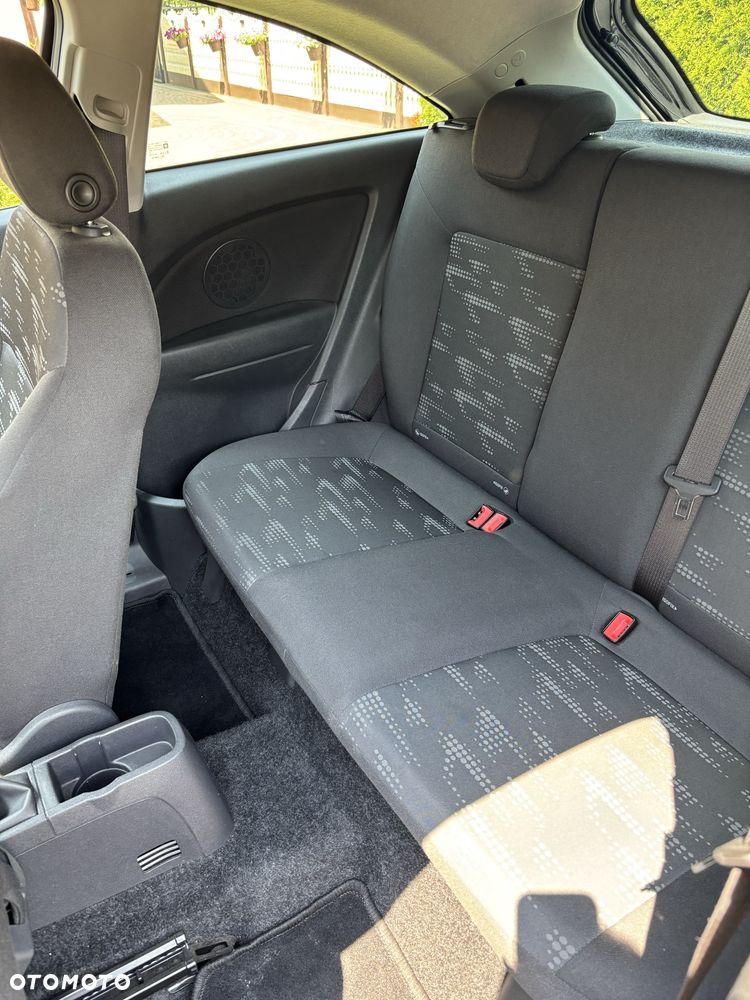 Opel Corsa - 8