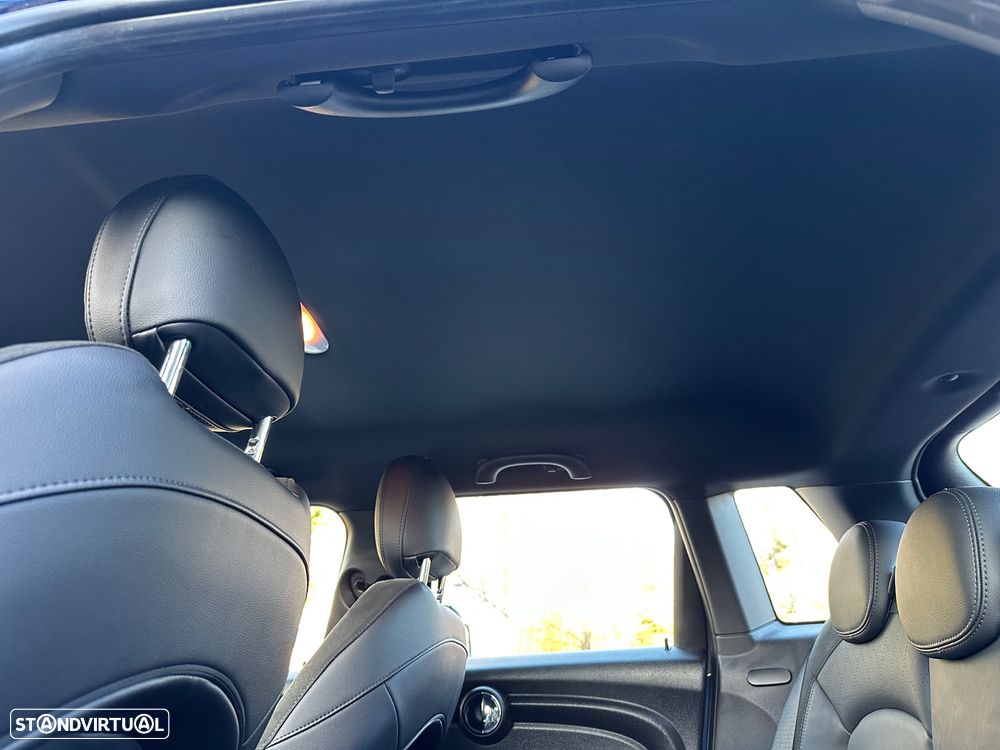 MINI 5 Portas Cooper Aut. - 16