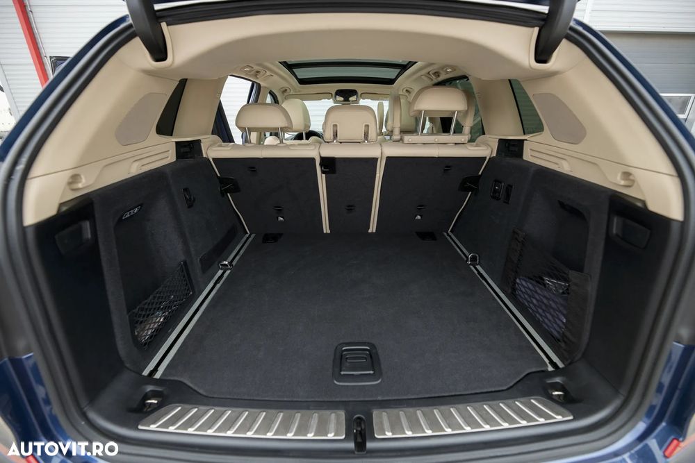 BMW X3 xDrive20i AT xLine - 16