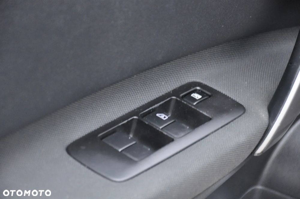 Nissan Qashqai+2 2.0 4x4 360 - 27