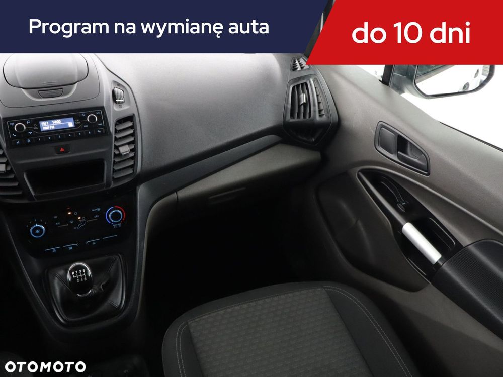 Ford Transit Connect - 10