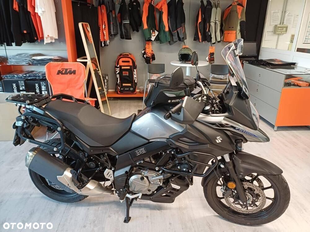 Suzuki V-STROM - 3