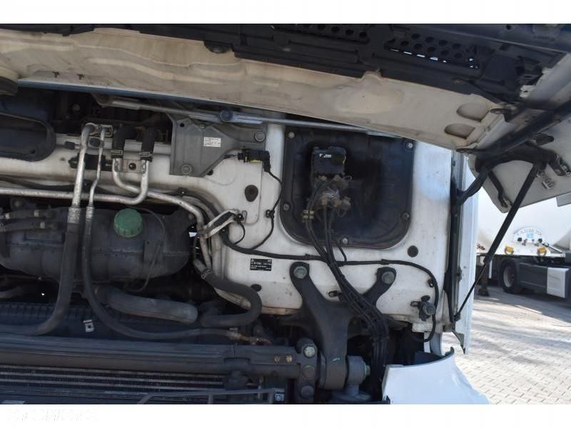 Mercedes-Benz Actros - 34