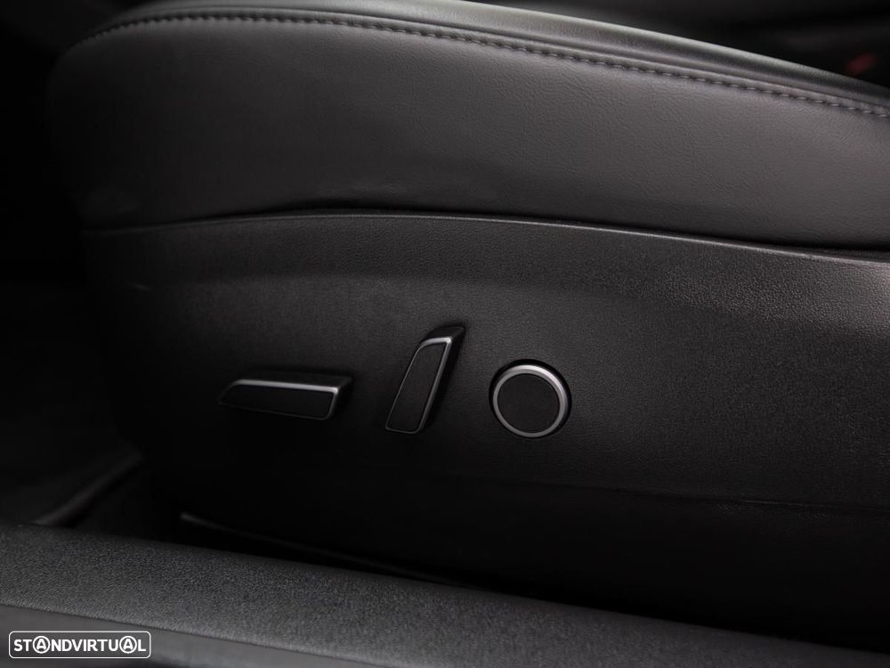 Tesla Model 3 Long Range Tração Traseira - 16