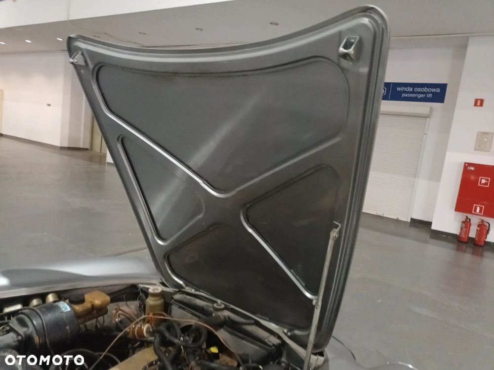 Volvo P1800 - 16