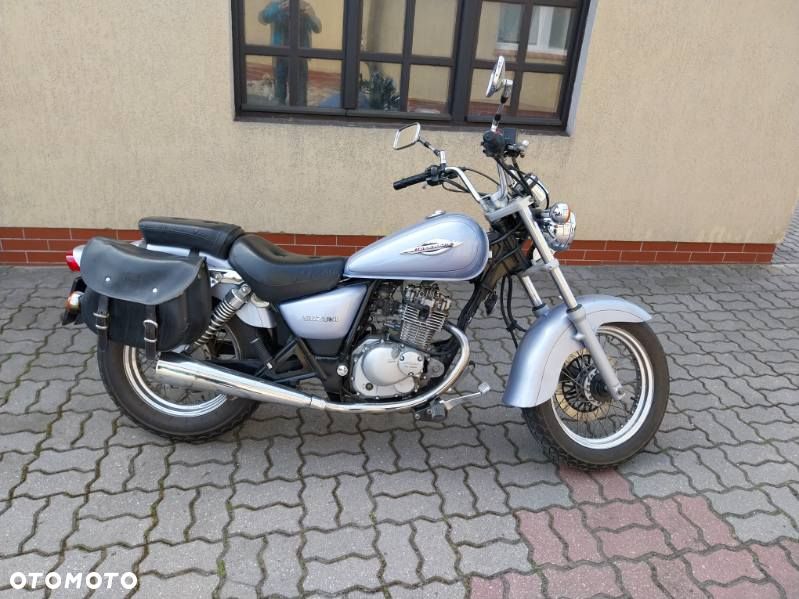 Suzuki Marauder - 1