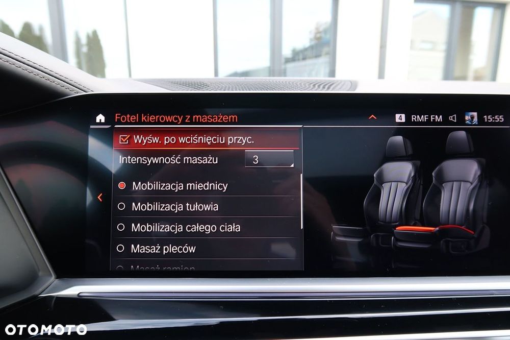 BMW X7 M50d sport - 24