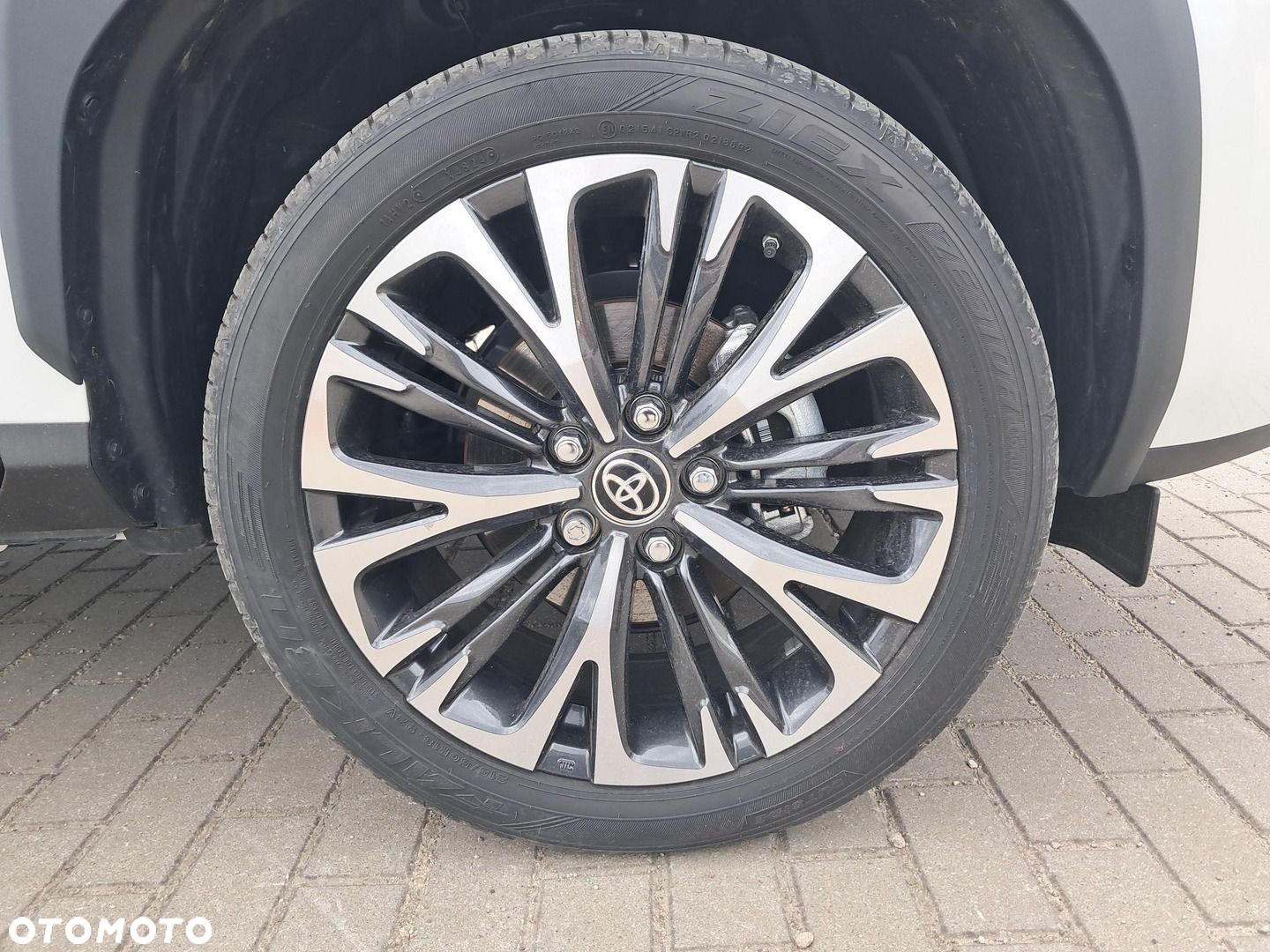 Toyota Yaris Cross - 22