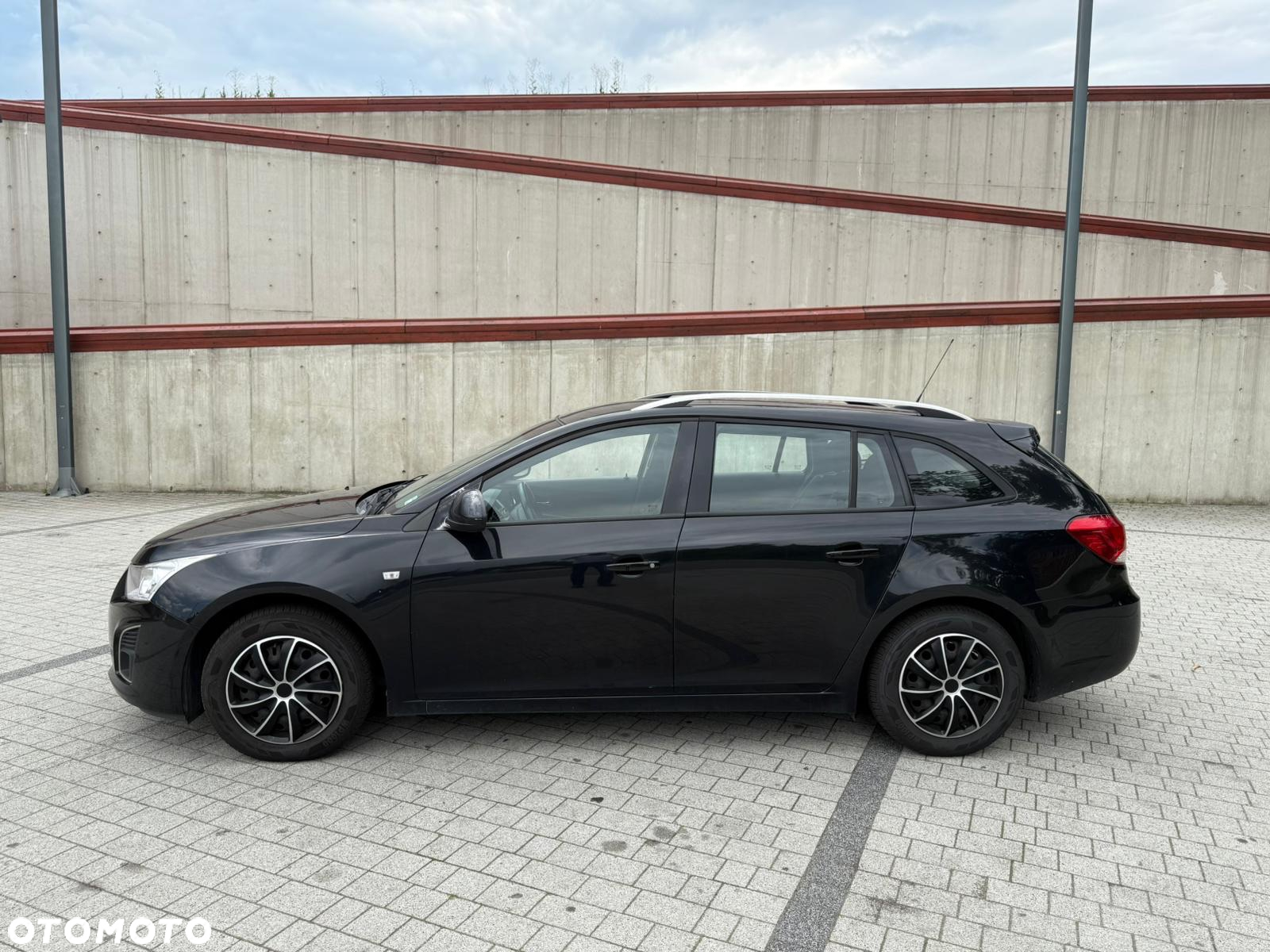 Chevrolet Cruze - 3