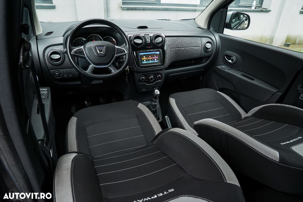 Dacia Lodgy 1.5 Blue dCi Stepway - 16