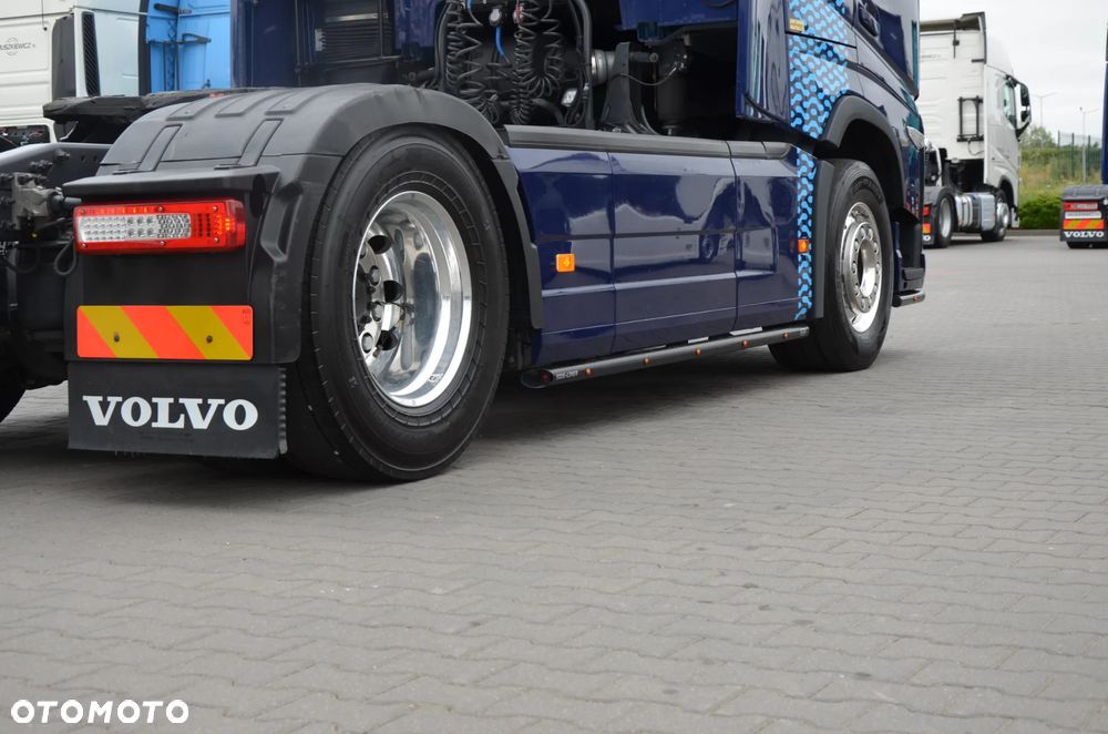 Volvo FH 5 XL NEW / 2021r. / I-SAVE / KLIMA P. / FULL LED / ACC / ALCOA / NAVI / KAMERA / DE / 5718 - 14