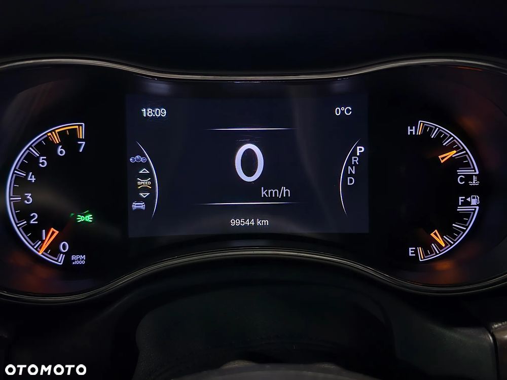 Jeep Grand Cherokee 5.7 V8 HEMI 4WD Automatik S - 14