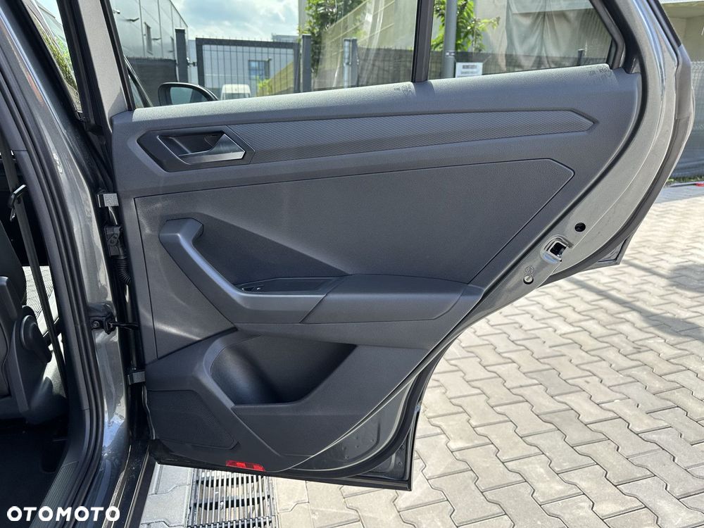 Volkswagen T-Roc 1.5 TSI R-Line DSG - 25