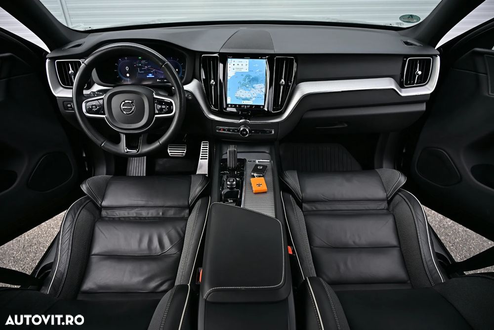 Volvo XC 60 B4 D AWD Geartronic RDesign - 24