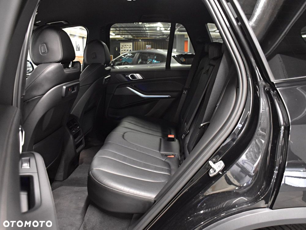 BMW X5 xDrive30d mHEV - 14