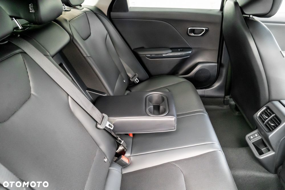 Kia K4 1.6 T-GDI L - 17