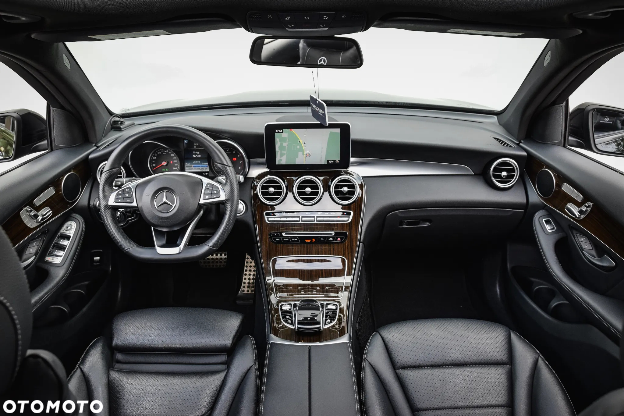 Mercedes-Benz GLC 300 4Matic 9G-TRONIC AMG Line - 7