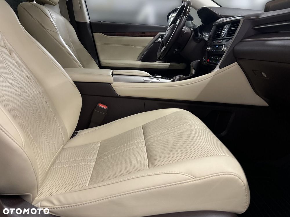 Lexus RX 450h Omotenashi MY19 - 12