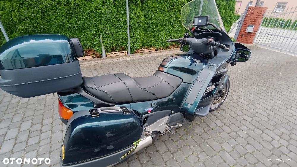 Honda ST - 4