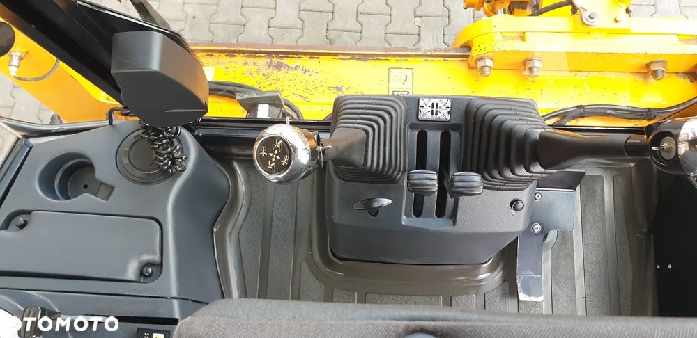 JCB 2CX tylko 2835mtg! z ROTOTILT / 3 łyżki /widły/centralne smarowanie/klimatyzacja / STAN IDEALNY !! - 12