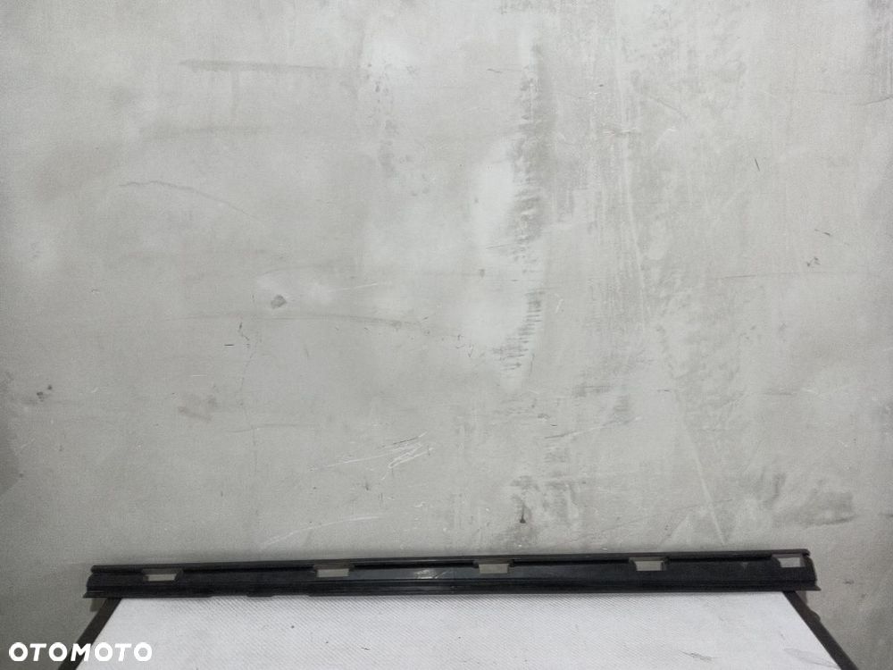 ŚLIZG LISTWY PROGOWEJ PRZÓD PRZEDNI PRAWY MERCEDES GLE W167 A1676988101 - 5