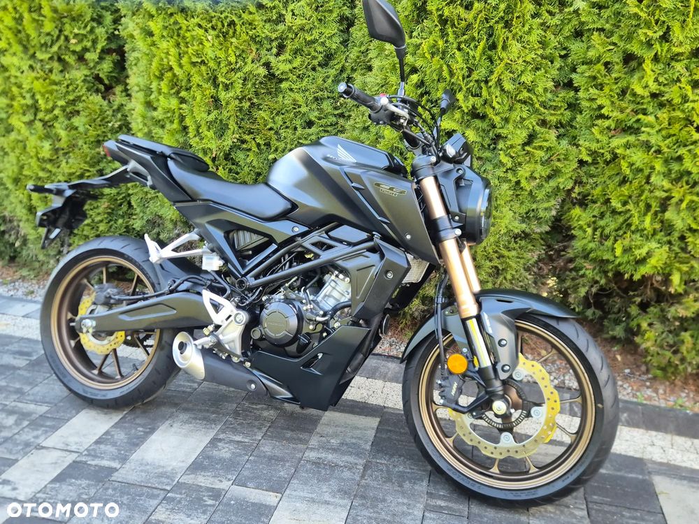 Honda CB - 2