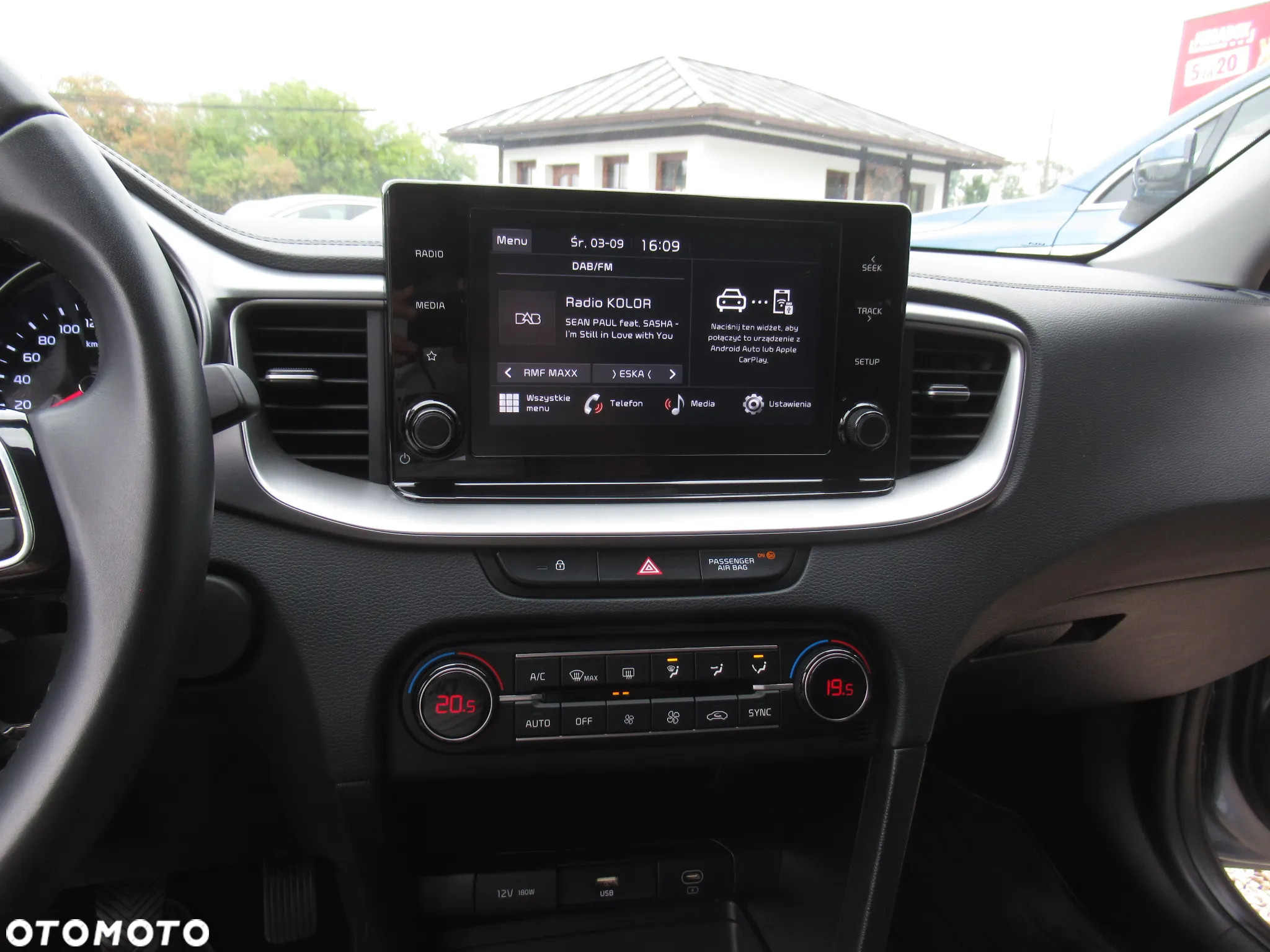 Kia Ceed 1.5 T-GDI M - 17