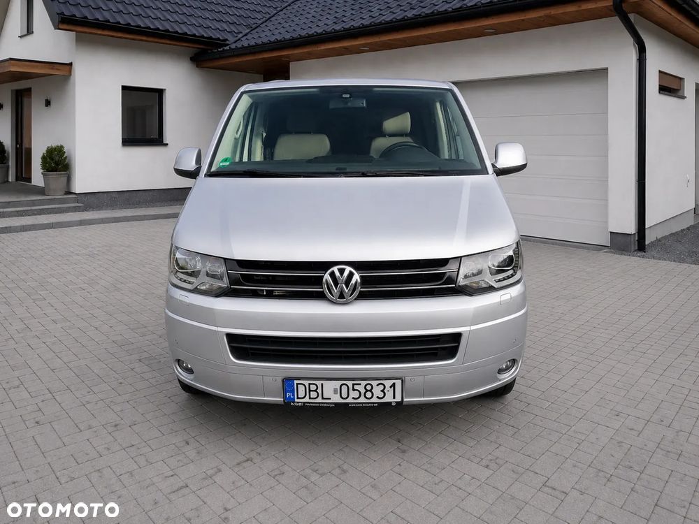 Volkswagen Multivan - 9