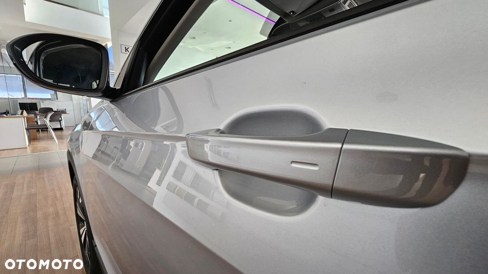Volkswagen T-Cross - 11