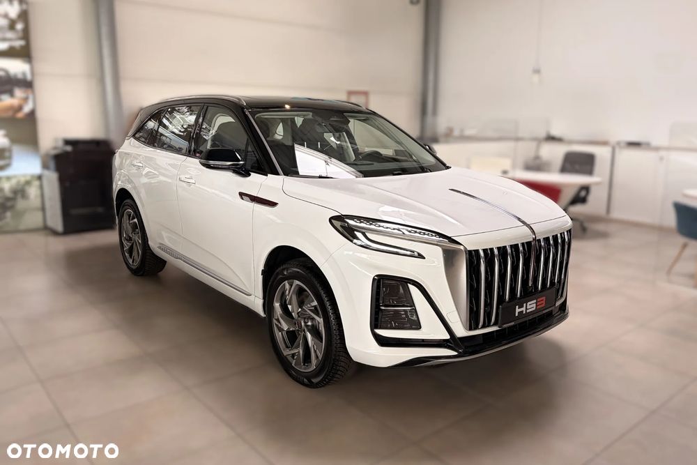 Hongqi HS3 - 3