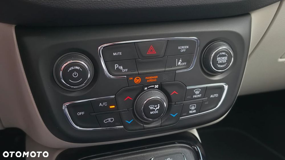 Jeep Compass 2.0 MultiJet Active Drive Limited - 25