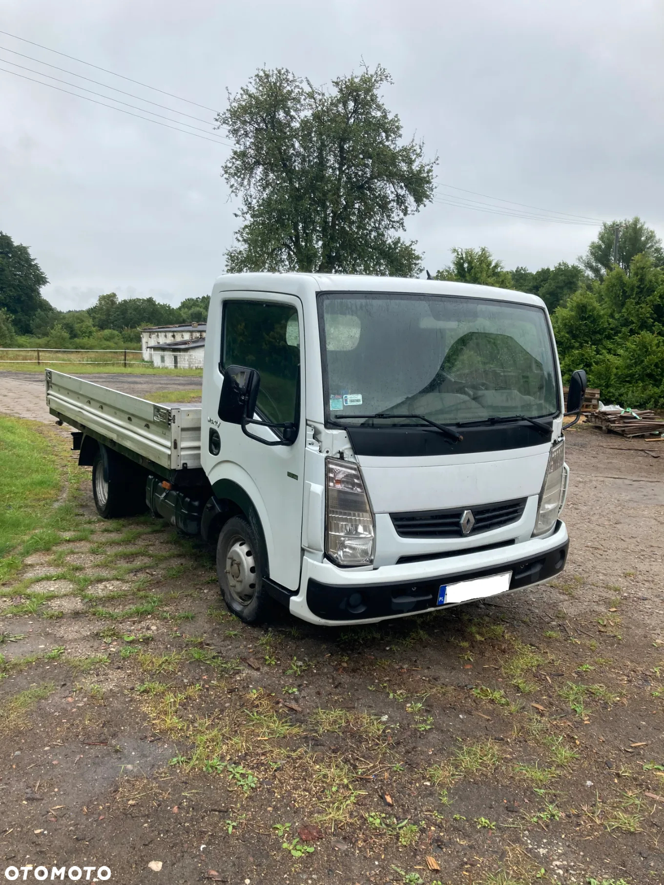 Renault Maxity - 2
