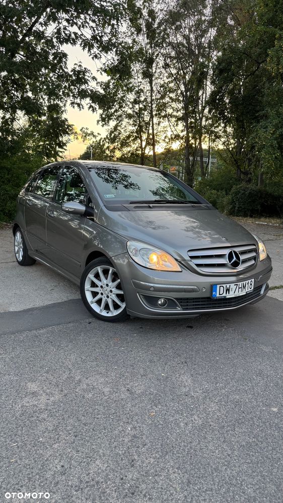 Mercedes-Benz Klasa B 180 CDI DPF Autotronic Special Edition - 1