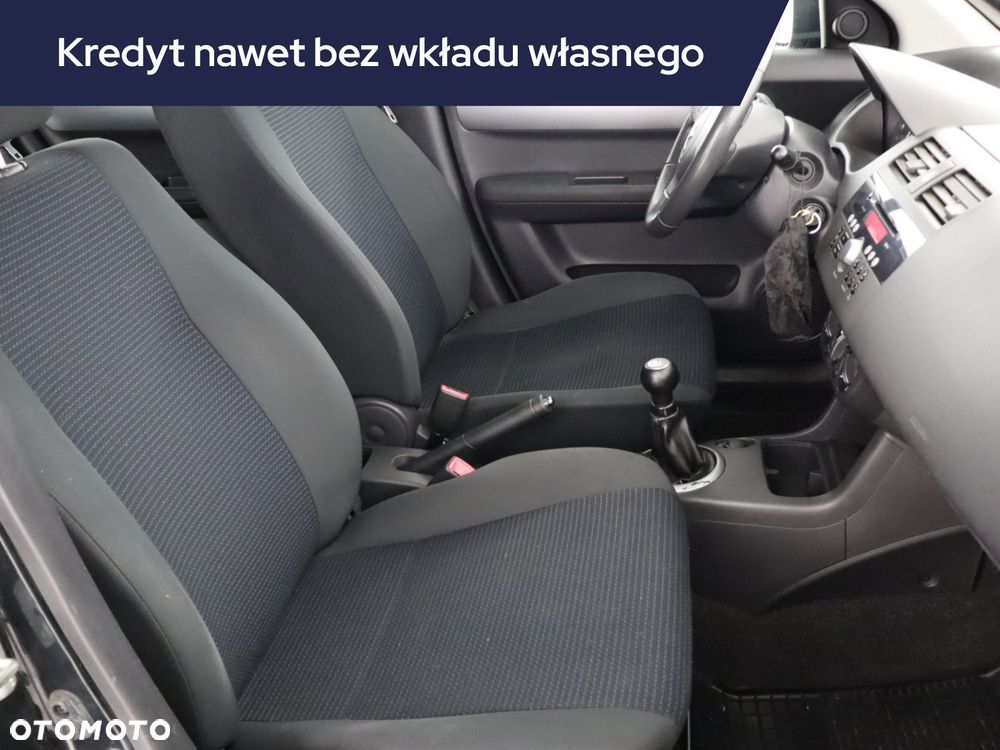 Suzuki Swift - 11